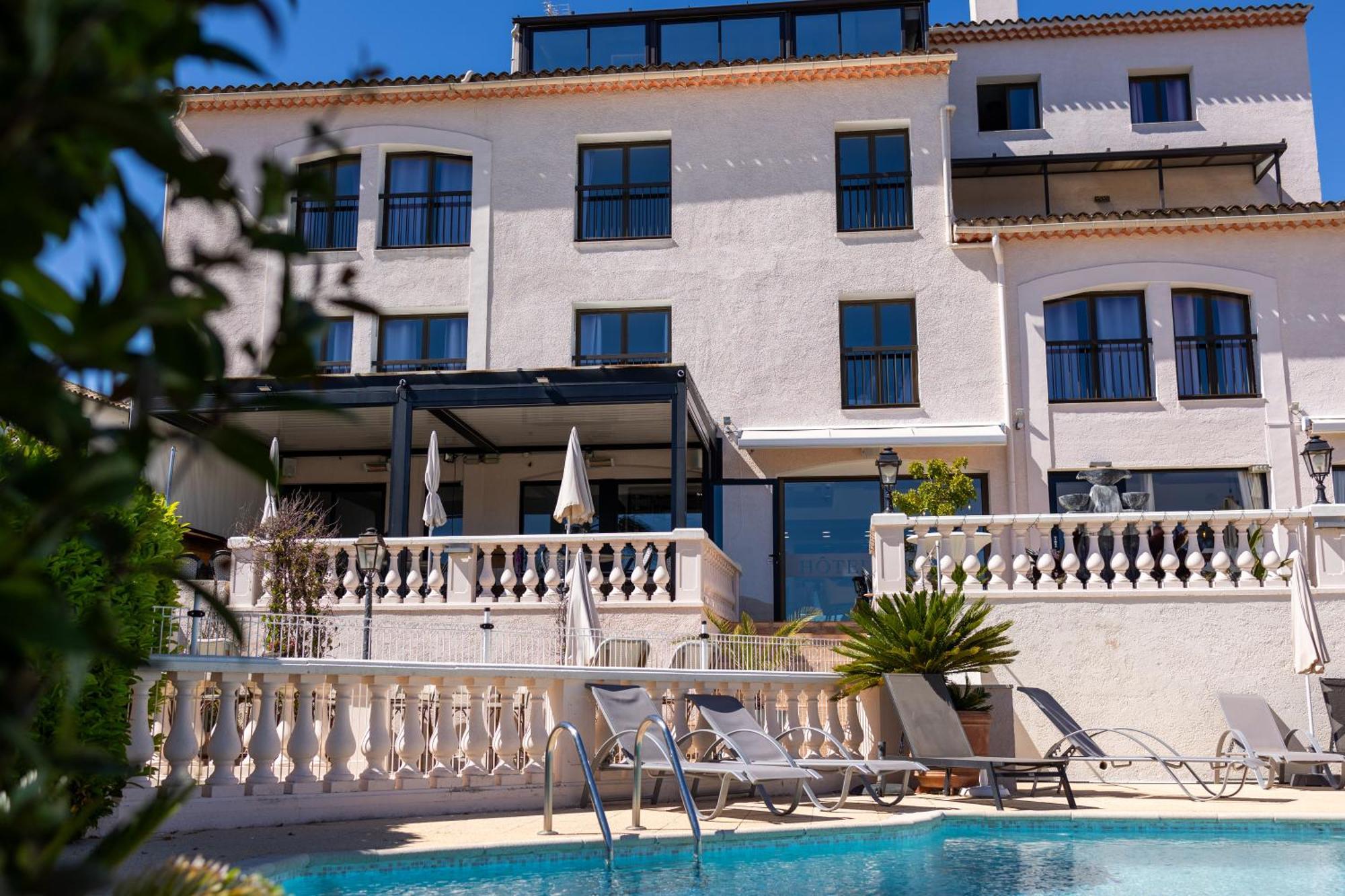 Hotel & Restaurant Perla Riviera Villeneuve-Loubet Exteriér fotografie