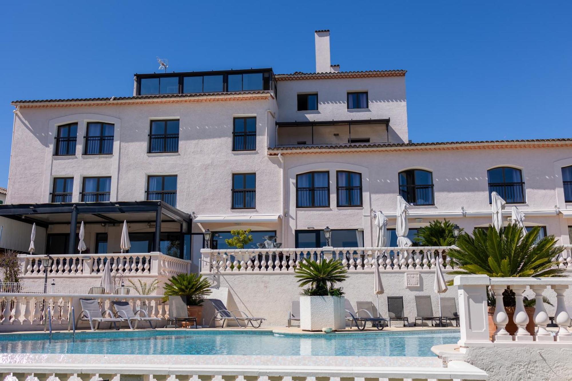 Hotel & Restaurant Perla Riviera Villeneuve-Loubet Exteriér fotografie